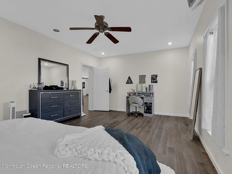 374.5 W Park Ave — Photo 10