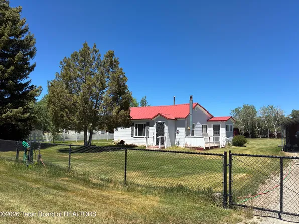 300 2nd North St, Cokeville, WY 83114