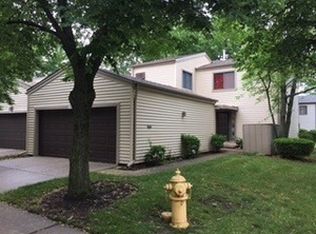 3520 Golfview Dr, Hazel Crest, IL 60429