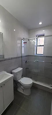 Sold by WRL Realty, LLC | media 13