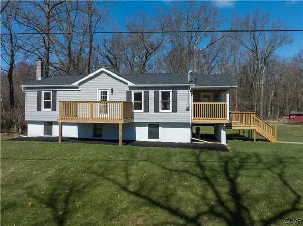 396 Swamp Rd, Wind Gap, PA 18091