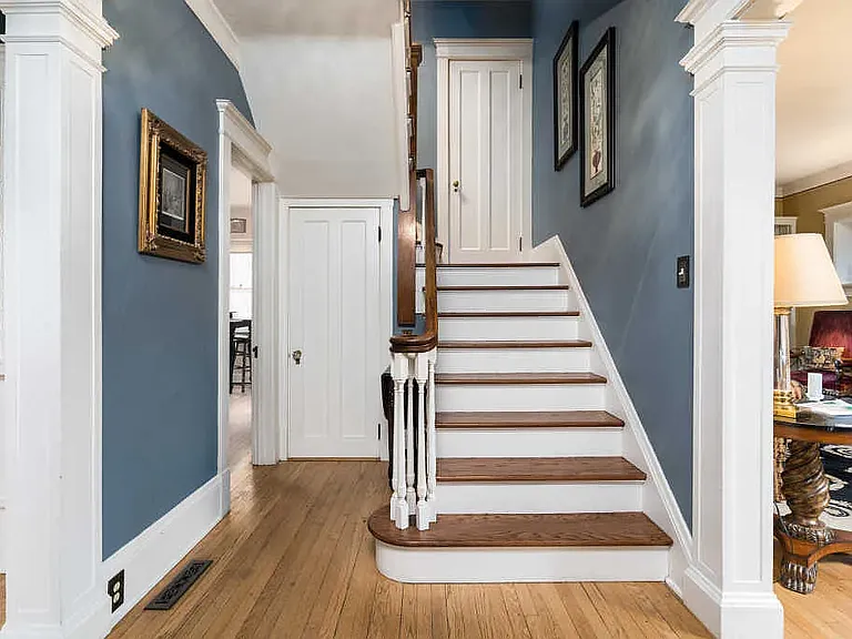 2312 E Linnwood Ave — Photo 13