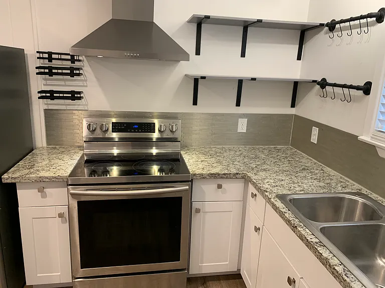 123 Oak Dr — Photo 5