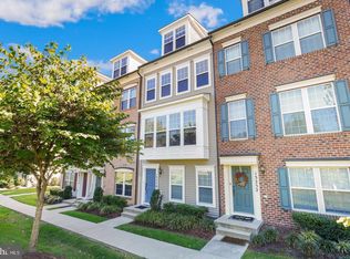 13250 Shawnee Ln #203, Clarksburg, MD 20871