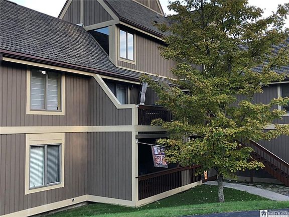 3rd image of 4405 Old Road Camelot #4405