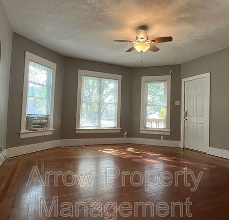 2nd image of 6205 Ballard Ave #1