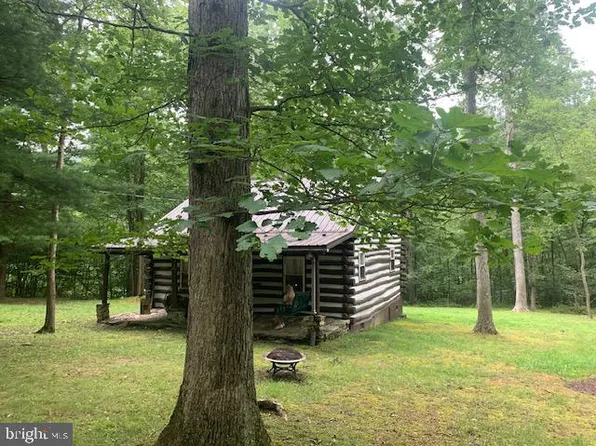 4729 Aughwick Rd, Mc Connellsburg, PA 17233