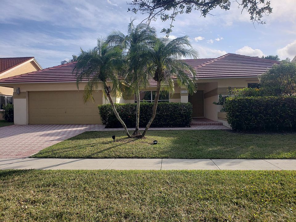 1st image of 16262 NW 9th Dr