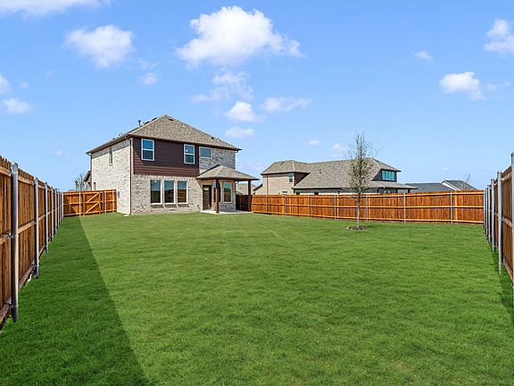 4th image of 270 Little Bridge Dr