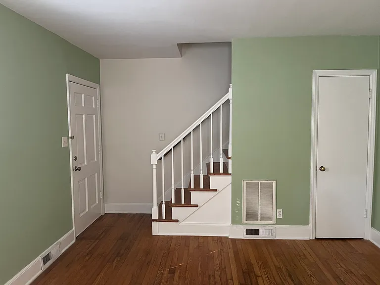 234 N Dotger Ave — Photo 7