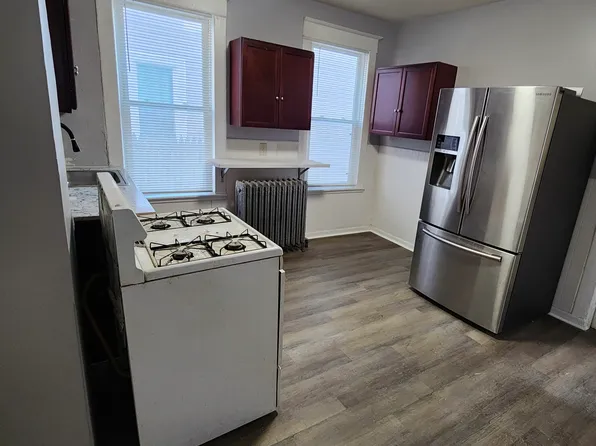 810 Francis Ave Floor 1, Schenectady, NY 12303