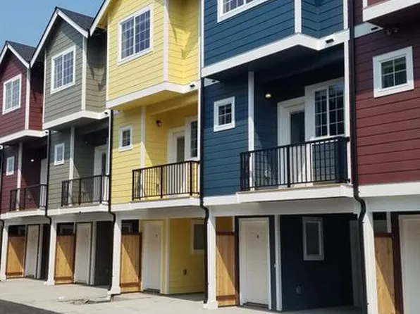 4021 S Warner St Unit D, Tacoma, WA 98409