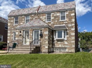 1227 Glenview St, Philadelphia, PA 19111
