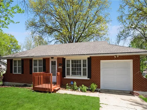 5431 Switzer Rd, Shawnee, KS 66203