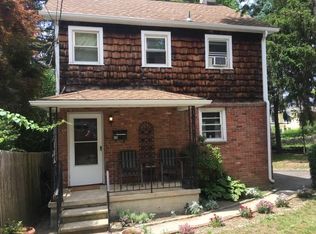 28 S Eckar St, Irvington, NY 10533