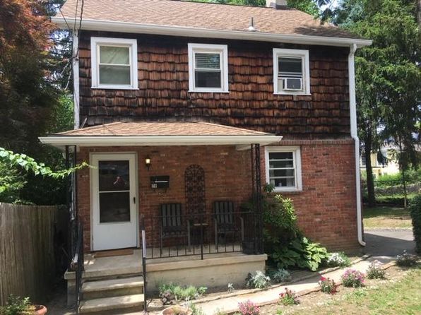 28 S Eckar St