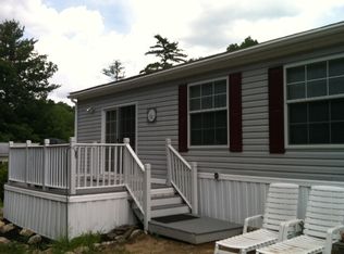 15 Country Ln, Fremont, NH 03044