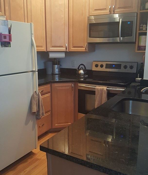 2nd image of 127 Kilsyth Rd APT 6