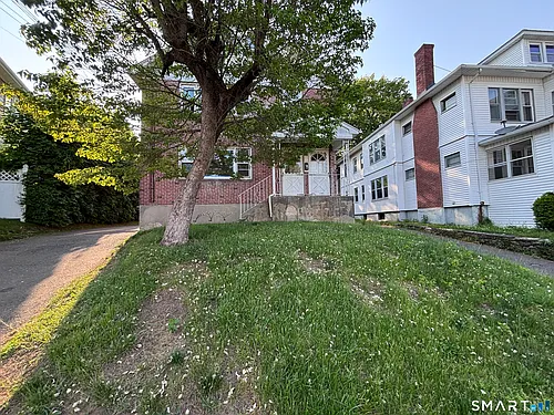 95-97 Grandview Ter Photo 1