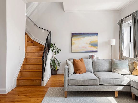 2nd image of 177 14th St #3