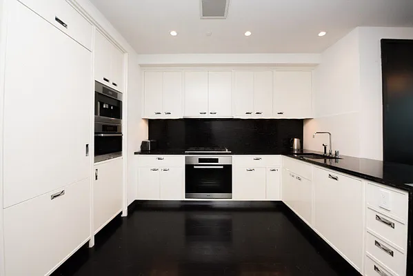 Rented by Level Group | media 24