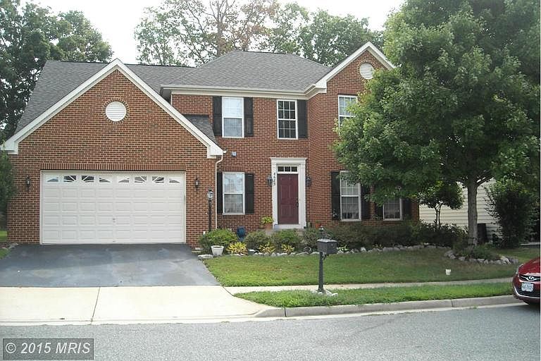 1st image of 4685 Montega Dr