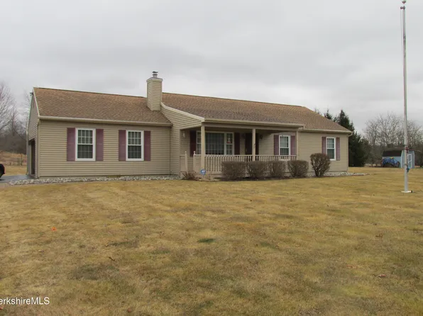 685 County Route 28, Valatie, NY 12184