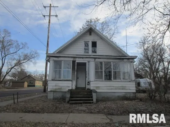 2502 W Malone St, Peoria, IL 61605