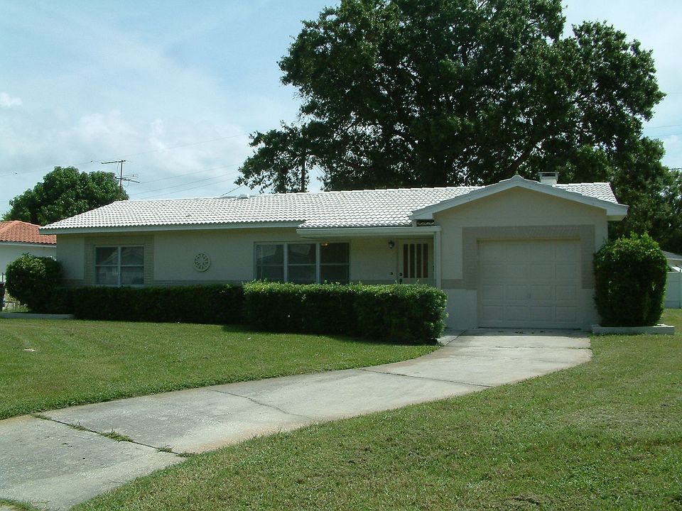 1st image of 6501 12th St N