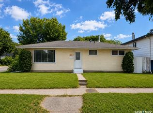 1438 D Ave N, Saskatoon, SK S7L1P4