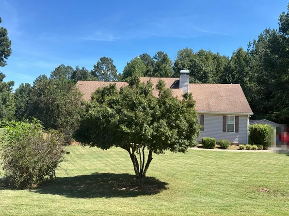 110 New Farm Dr, Locust Grove, GA 30248