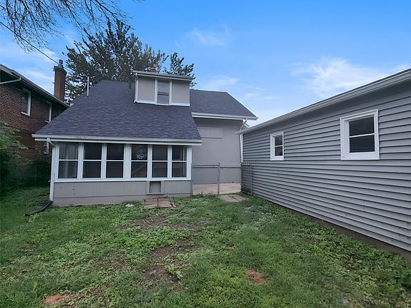 4th image of 1636 7th Ave N