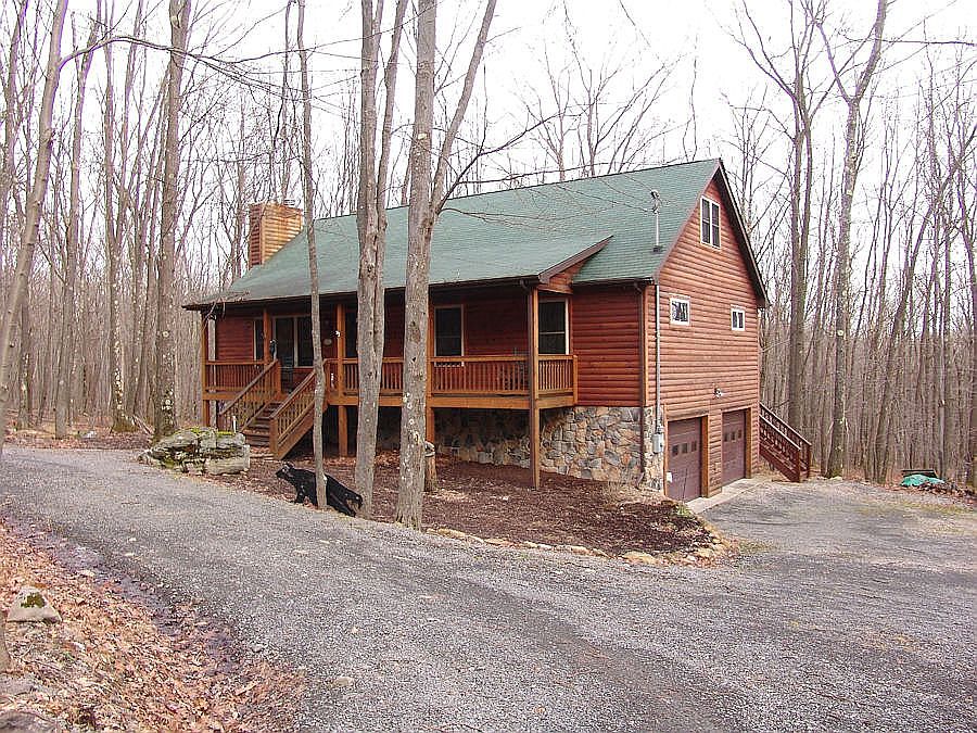 1st image of 596 Windflower Dr
