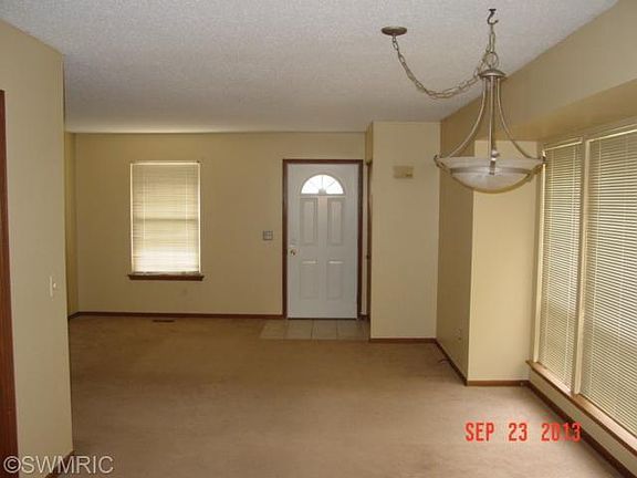 3rd image of 3425 Big Bend Dr