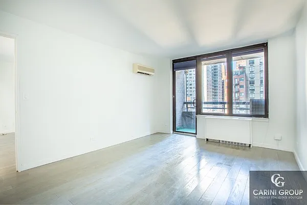 Rented by Carini Group | media 10