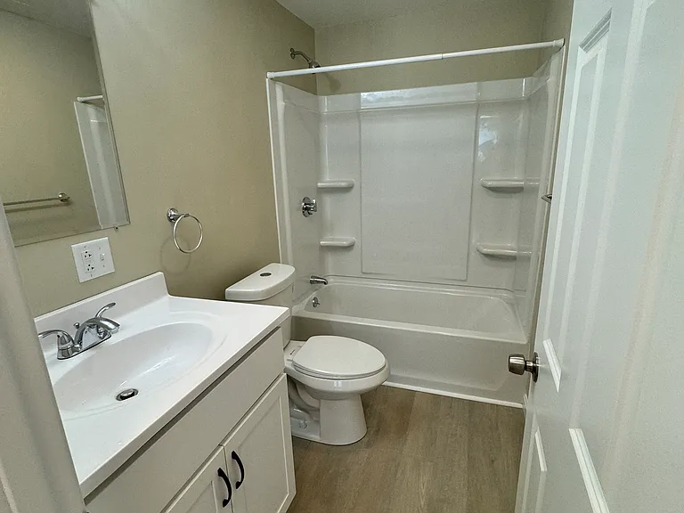 24 Concord St #1 — Photo 7