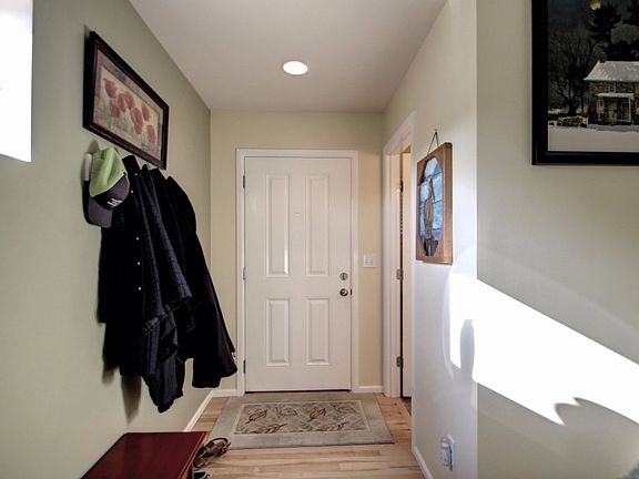 2nd image of 7208 286th Pl NW