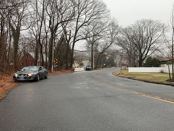 5th image of 601 Lynn Ave
