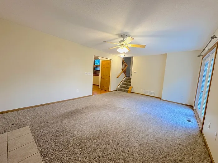 8577 Clover Glade Dr — Photo 7