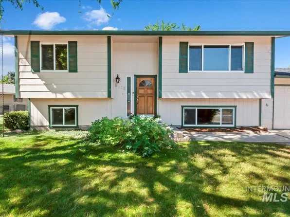 8715 W Kiggins Ct, Boise, ID 83704