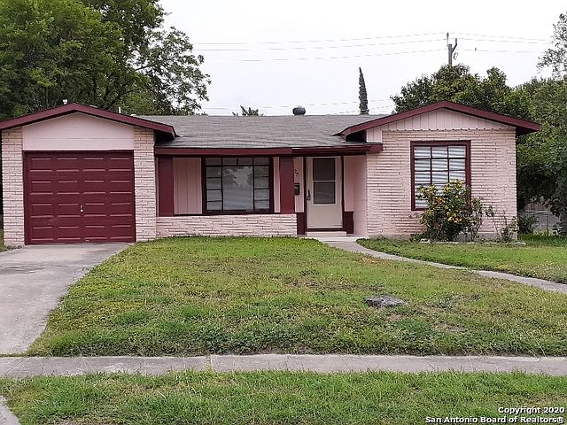 1st image of 607 Adrian Dr