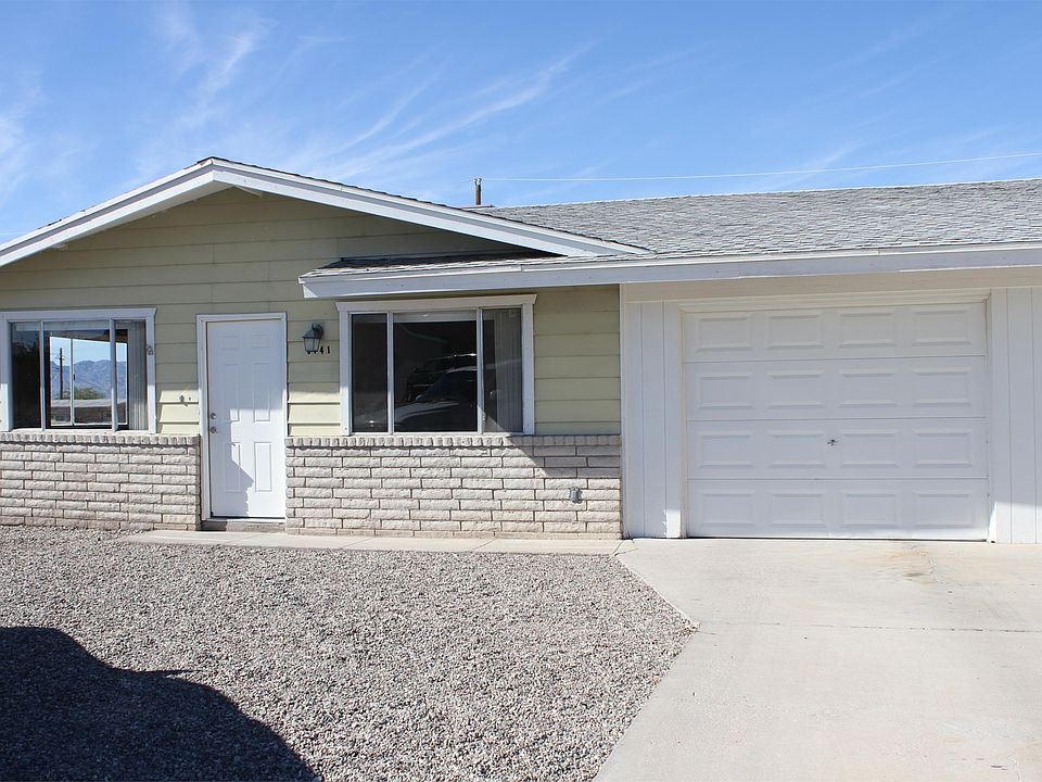 1st image of 3141 Desert View Ct