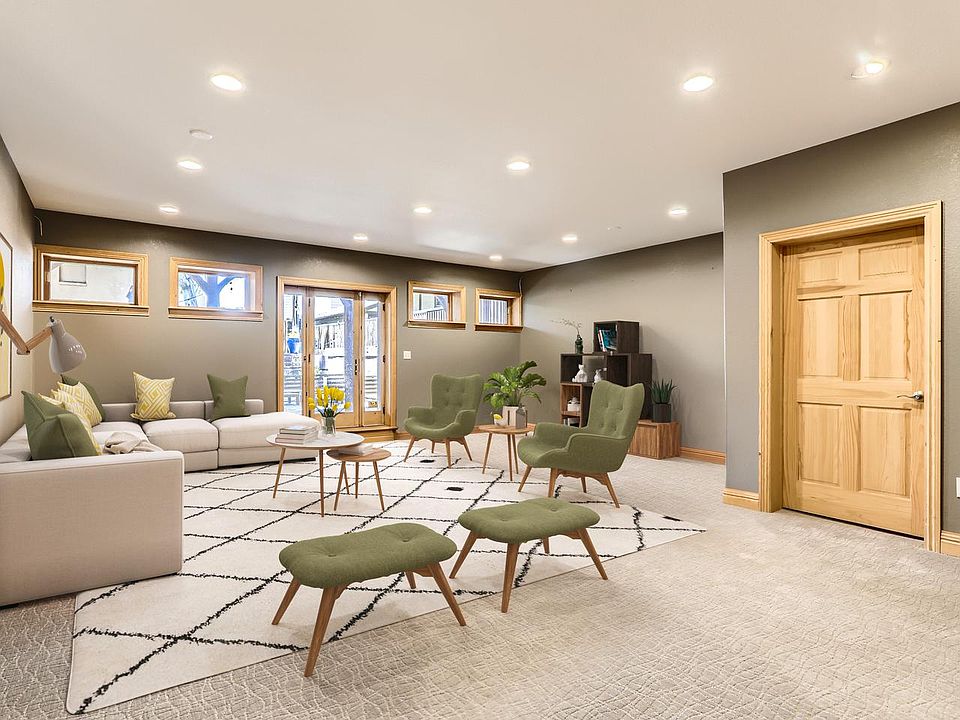 Furnished common areas! (Actual furniture will vary)