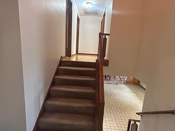 3rd image of 1330 Bonita Dr
