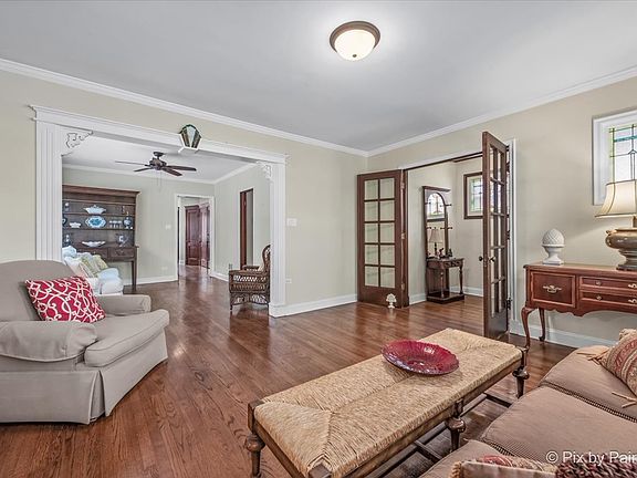 3rd image of 2328 Oak Park Ave