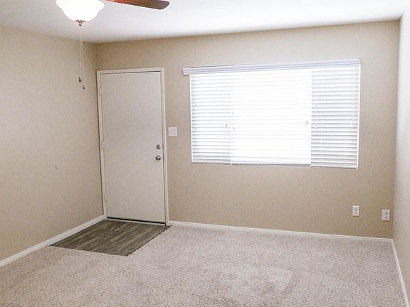 3rd image of 4654 Mississippi St