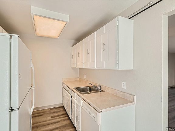5th image of 1223 S Monaco Parkway