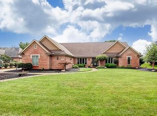8910 Treeland Ln, Dayton, OH 45458