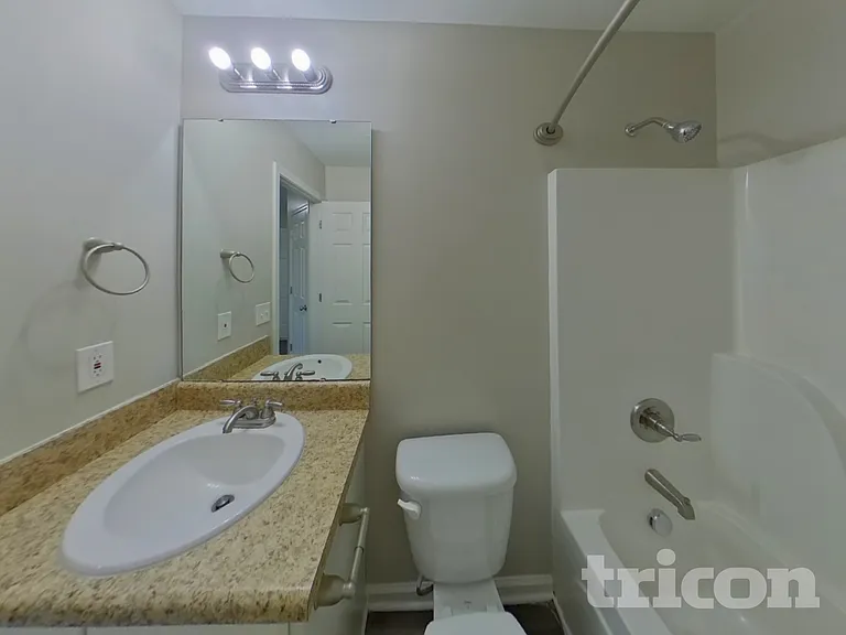 113 Mariner Ct — Photo 14