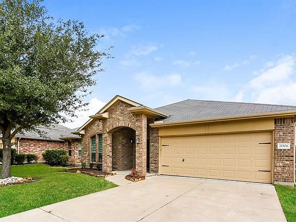 2nd image of 21506 Sierra Long Dr